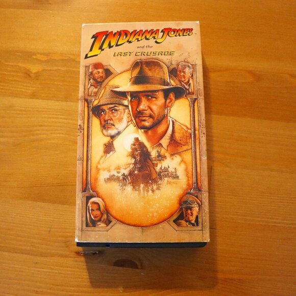 Indiana Jones and the Last Crusade, Vintage VHS tape, used good condition - Picture 1 of 4